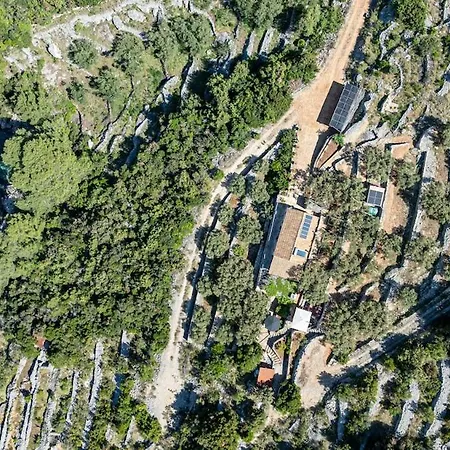 Semesterbostad Vrana Vela Luka